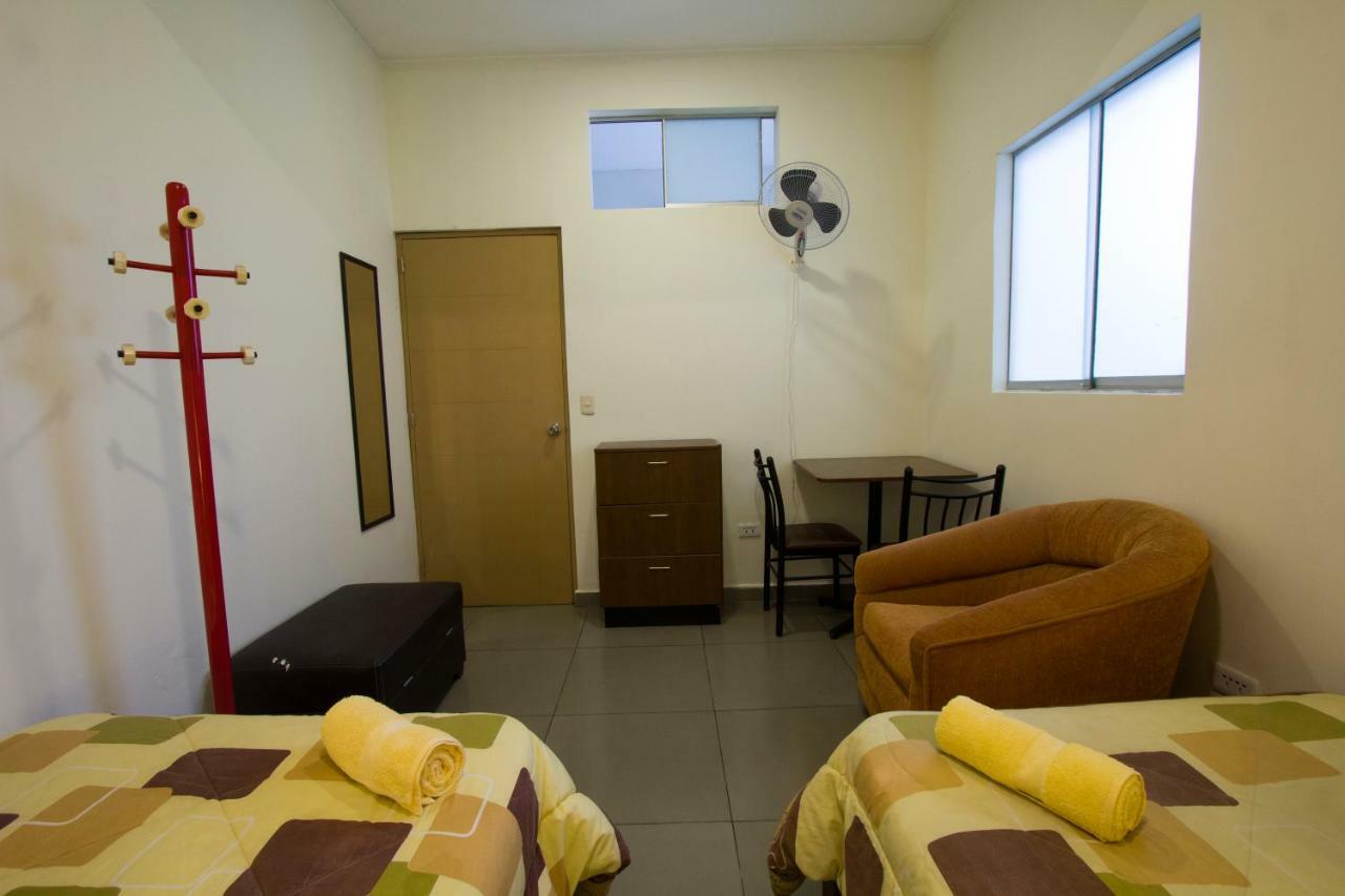 Lima House Hostel Esterno foto